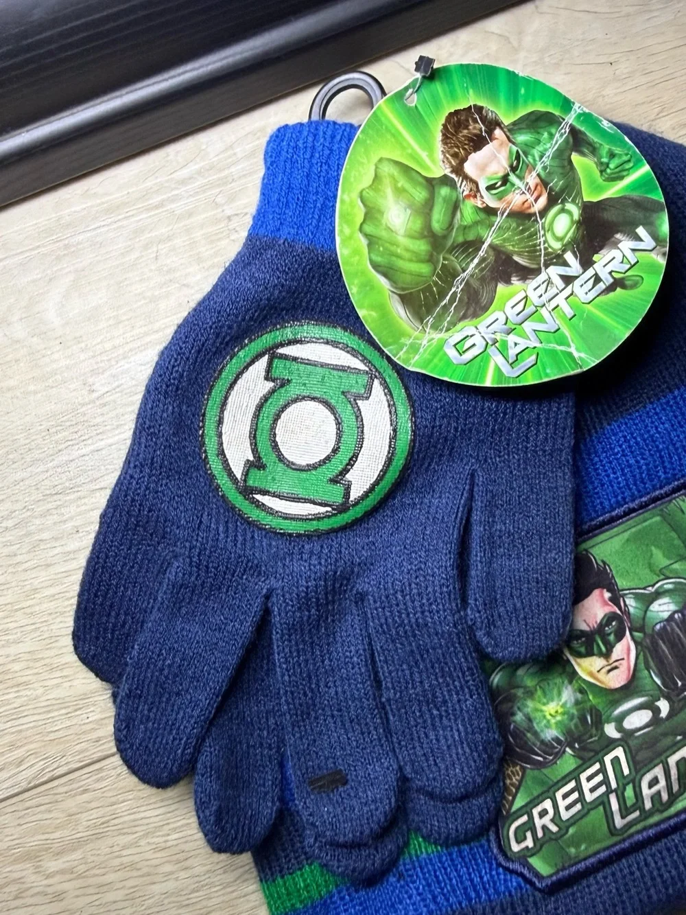 New Y2K 2000s Kids Green Lantern Striped Beanie & GL Logo On Gloves 3 Piece Set
